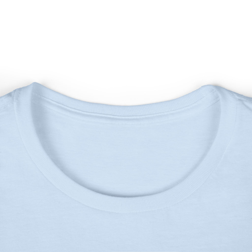 Retro “I run on coffee, chaos & the audacity of men” Women's Tee