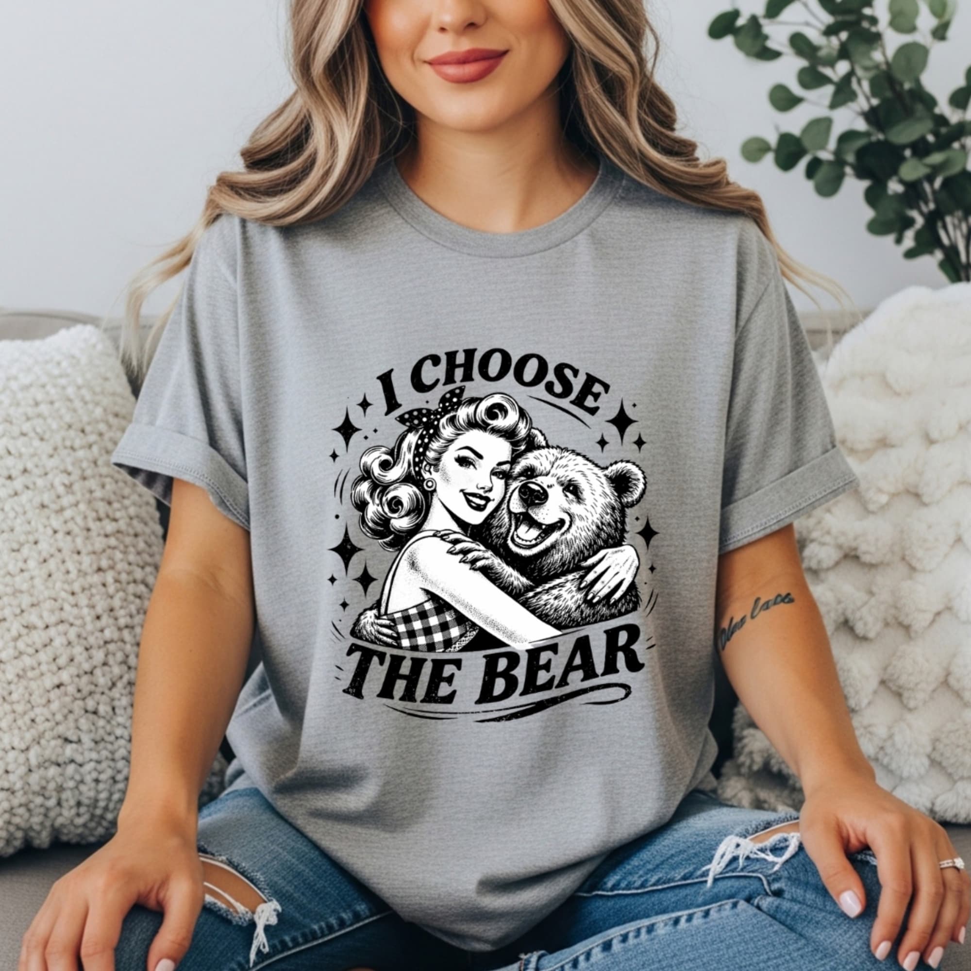 I Choose The Bear T-Shirt — Vintage Pinup Bear Hug Tee